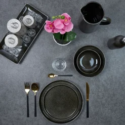 Assiette à dessert en grès noir d20.5cm