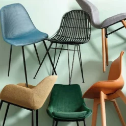 Chaise en rotin naturel et metal noir - KUBU