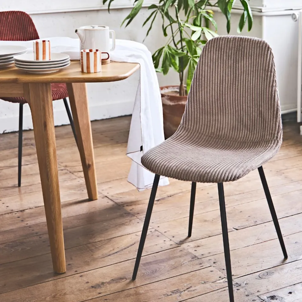Chaise salle à manger en velours côtelé taupe - Scarlett