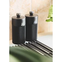 Coffret duo moulins line 12cm noir mat et entonnoir inox