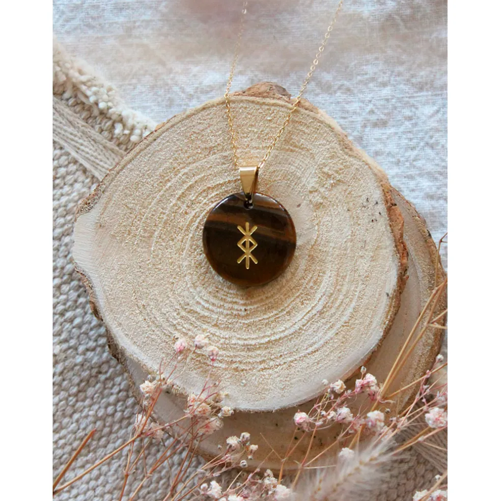 Collier talisman runique protection