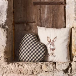 Coussin cœur en coton à carreaux noir 40x35cm - Campagne