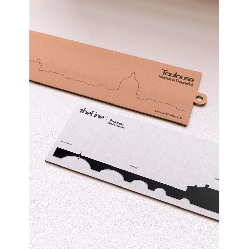 Décoration murale ligne toulouse 50cm noir