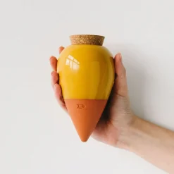 Diffuseur d'eau en argile jaune moutarde 25cl - Olla