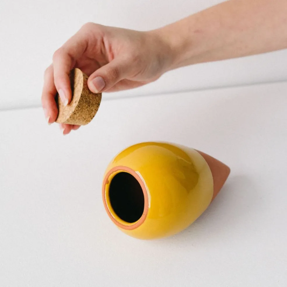 Diffuseur d'eau en argile jaune moutarde 25cl - Olla