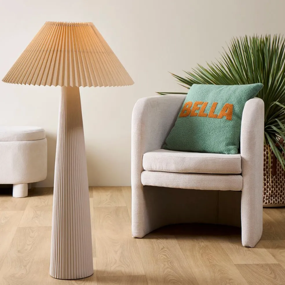 Fauteuil club en tissu écru - Tessia