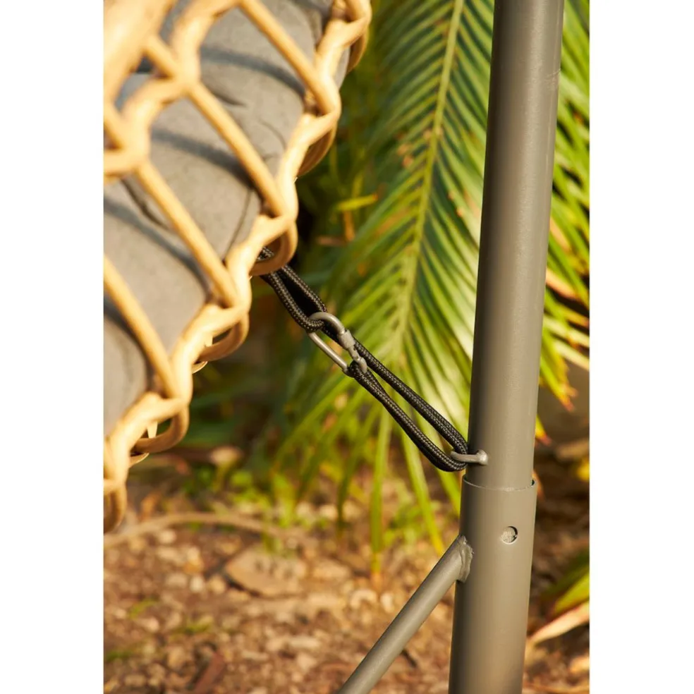 Fauteuil de jardin oeuf suspendu en resine tressée - Riga