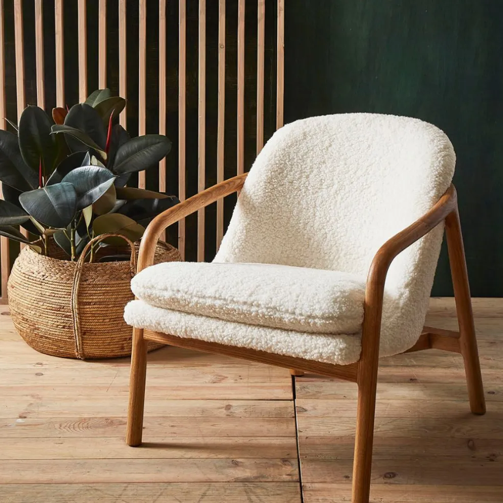 Fauteuil en tissu bouclette crème et pieds en frêne - Element