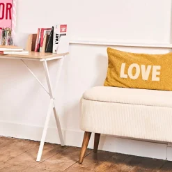 Housse de coussin bouclette "Love" moutarde et beige 50x30cm - Funky