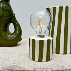 Lampe à piles en faïence rayée kaki et blanc h17cm