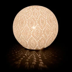 Lampe boule dentelle blanche en porcelaine