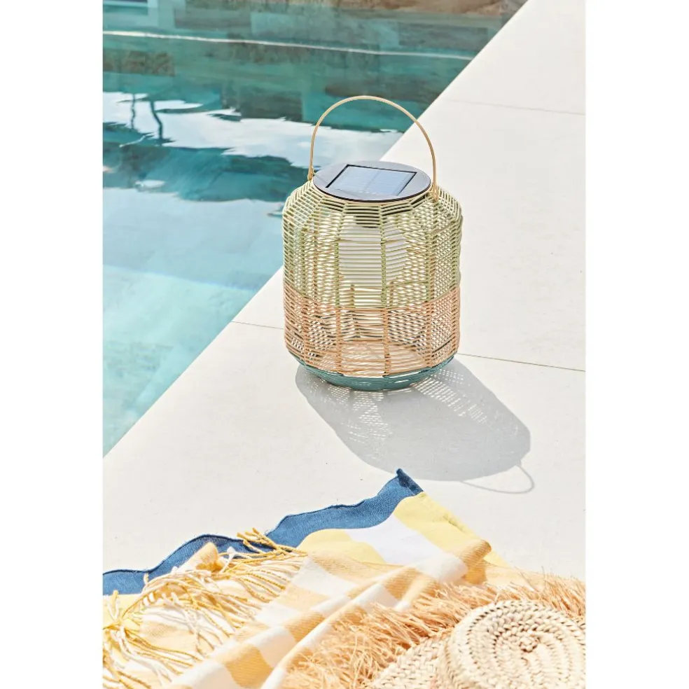 Lanterne solaire en résine tressée vert h28cm