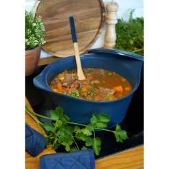 L'incroyable Cocotte myrtille d24cm avec poignée en métal