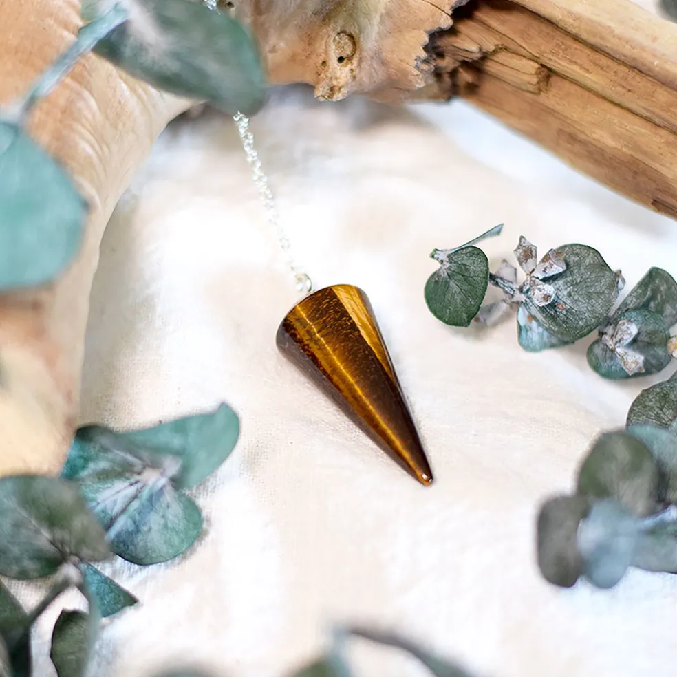 Pendule cône lisse en œil de tigre