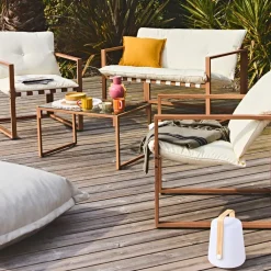 Salon de jardin 4 places en fer avec coussins blanc - Cagliari