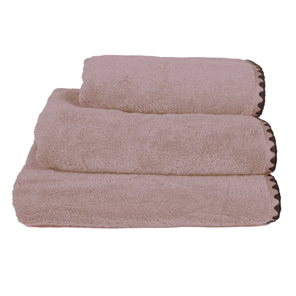 Serviette de douche en coton pétale 90x140cm - Issey