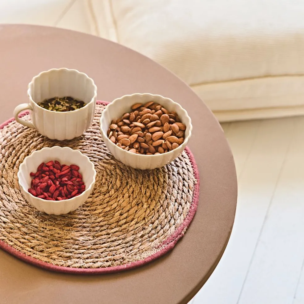 Set de table tressé en jonc de mer liseré terracotta d38cm