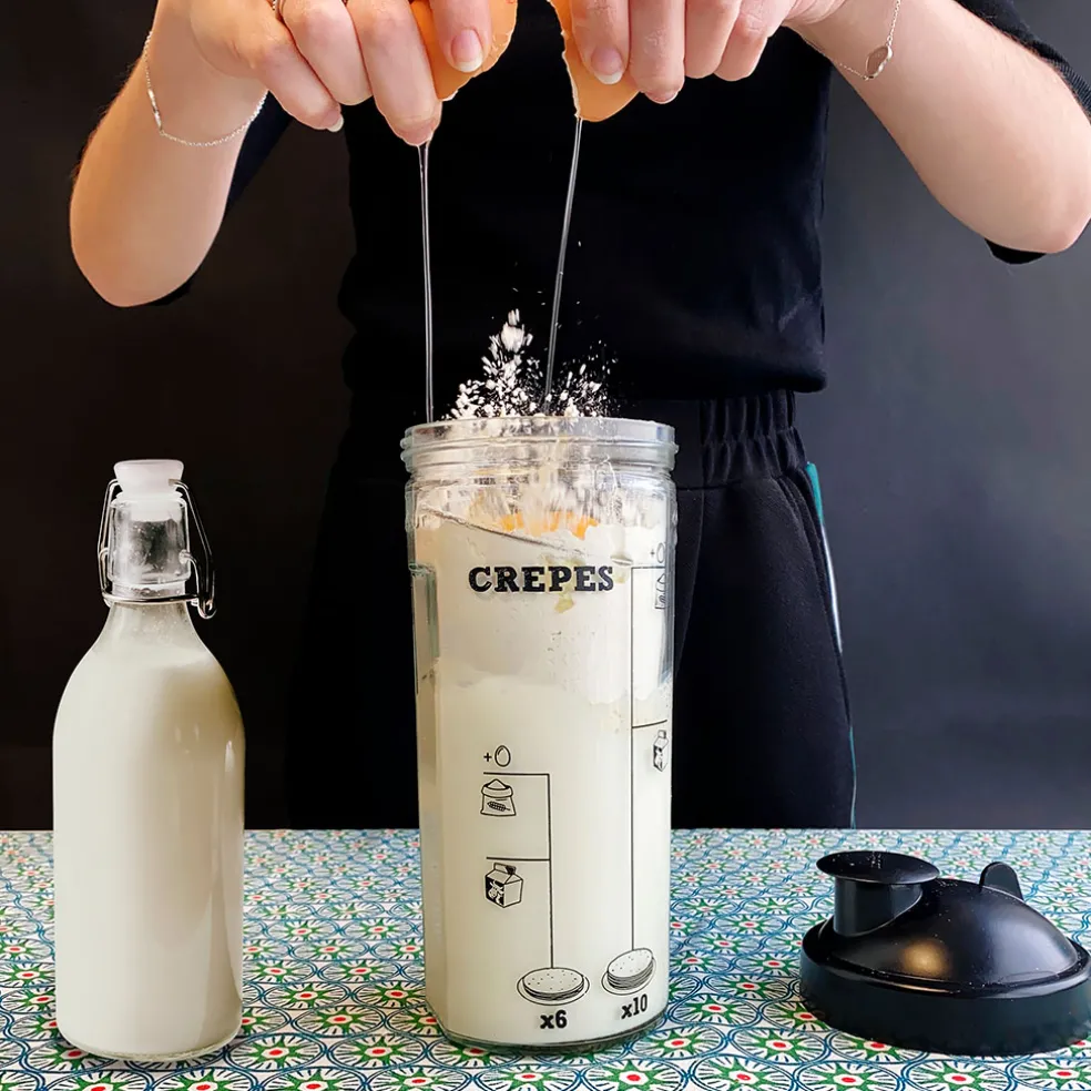 Shaker à crèpes, pancakes et gauffres