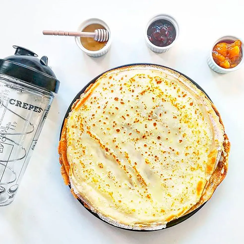 Shaker à crèpes, pancakes et gauffres