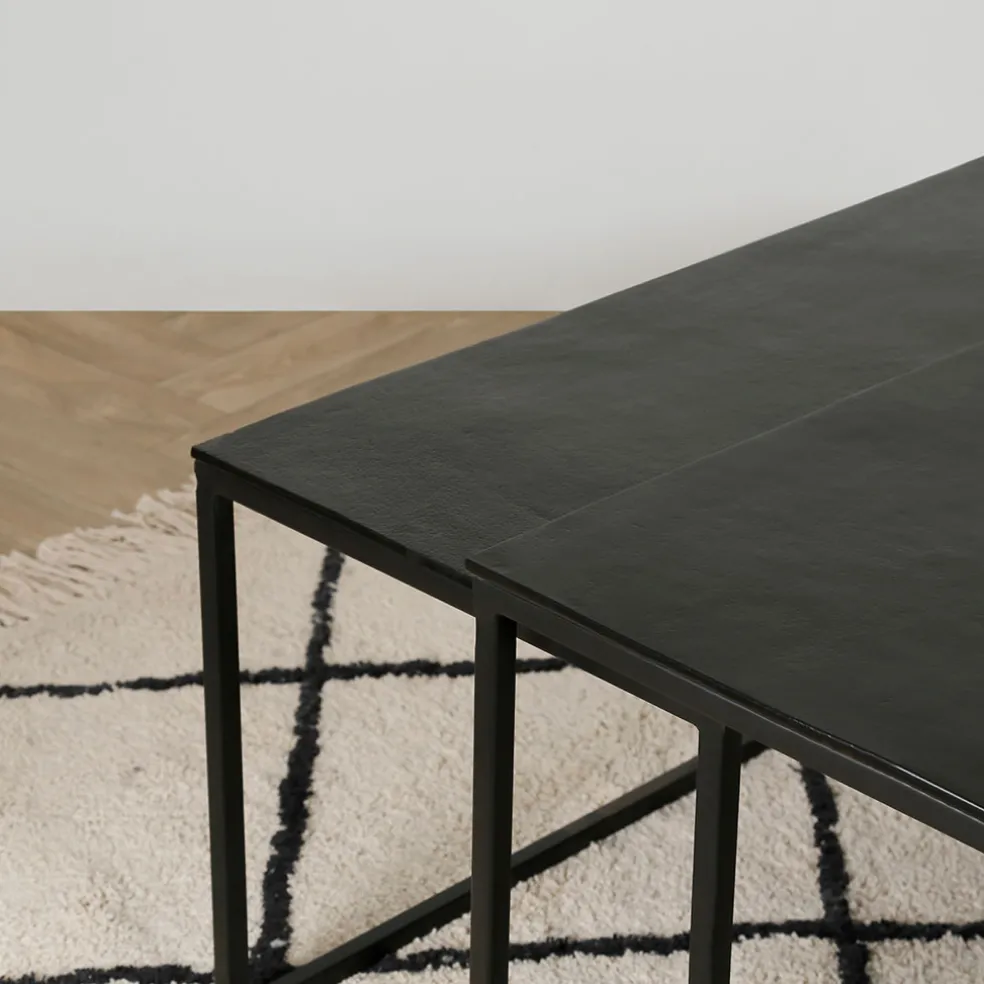 Table basse gigogne carrée (lot de 3) en fer noir - Felia