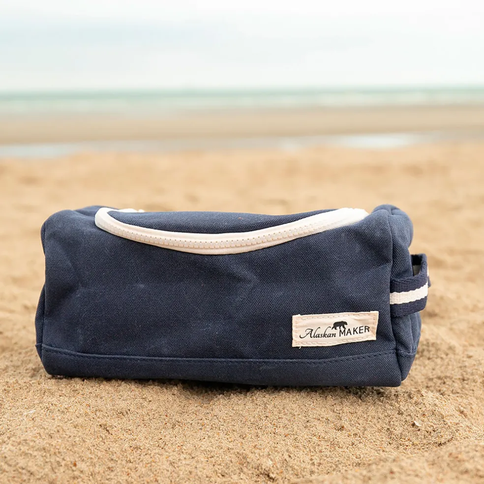 Trousse de toilette en tissu bleu marine recyclée - Kenai