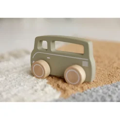 Van en bois olive
