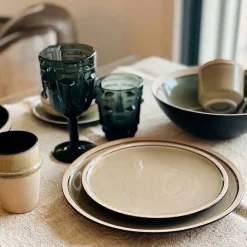 Verre gobelet visage noir